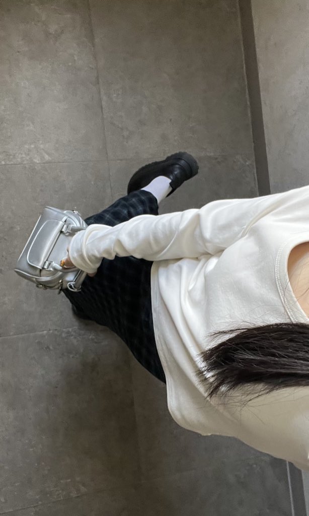 벌써 초여름임.. 🪽🌿