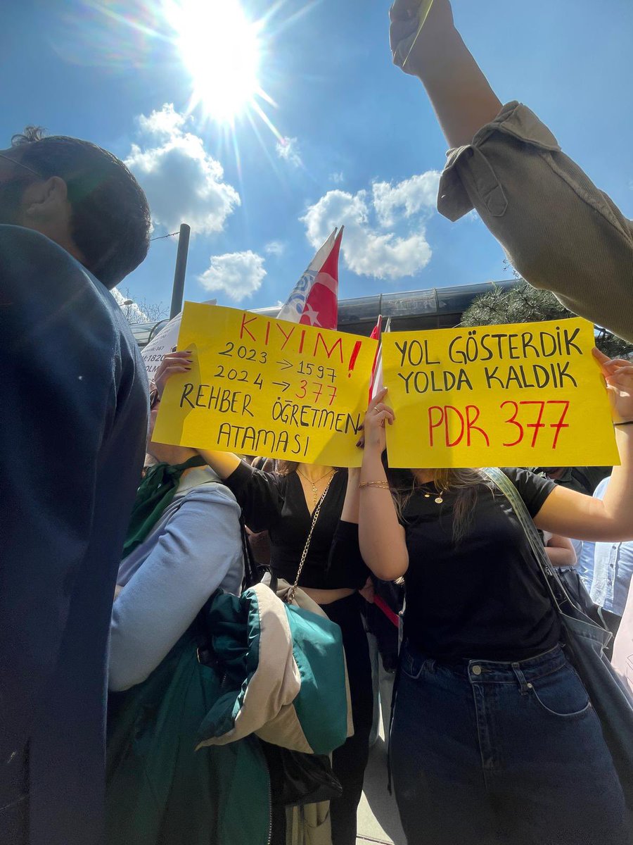 “Gönlümde pdr normu var”

O halde neden pdr kontenjanı 377⁉️

#Ankarada2024EkAtamaTalebi
