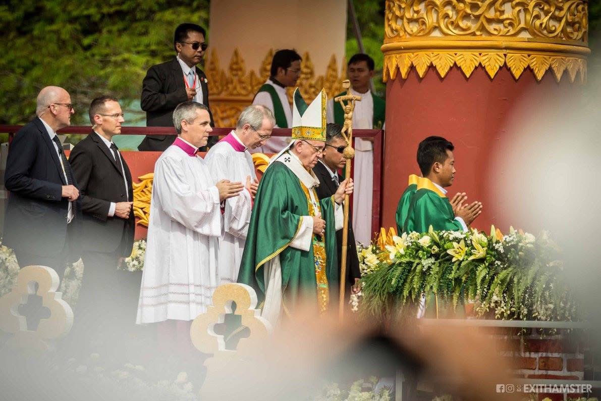 Exithamster tweet media