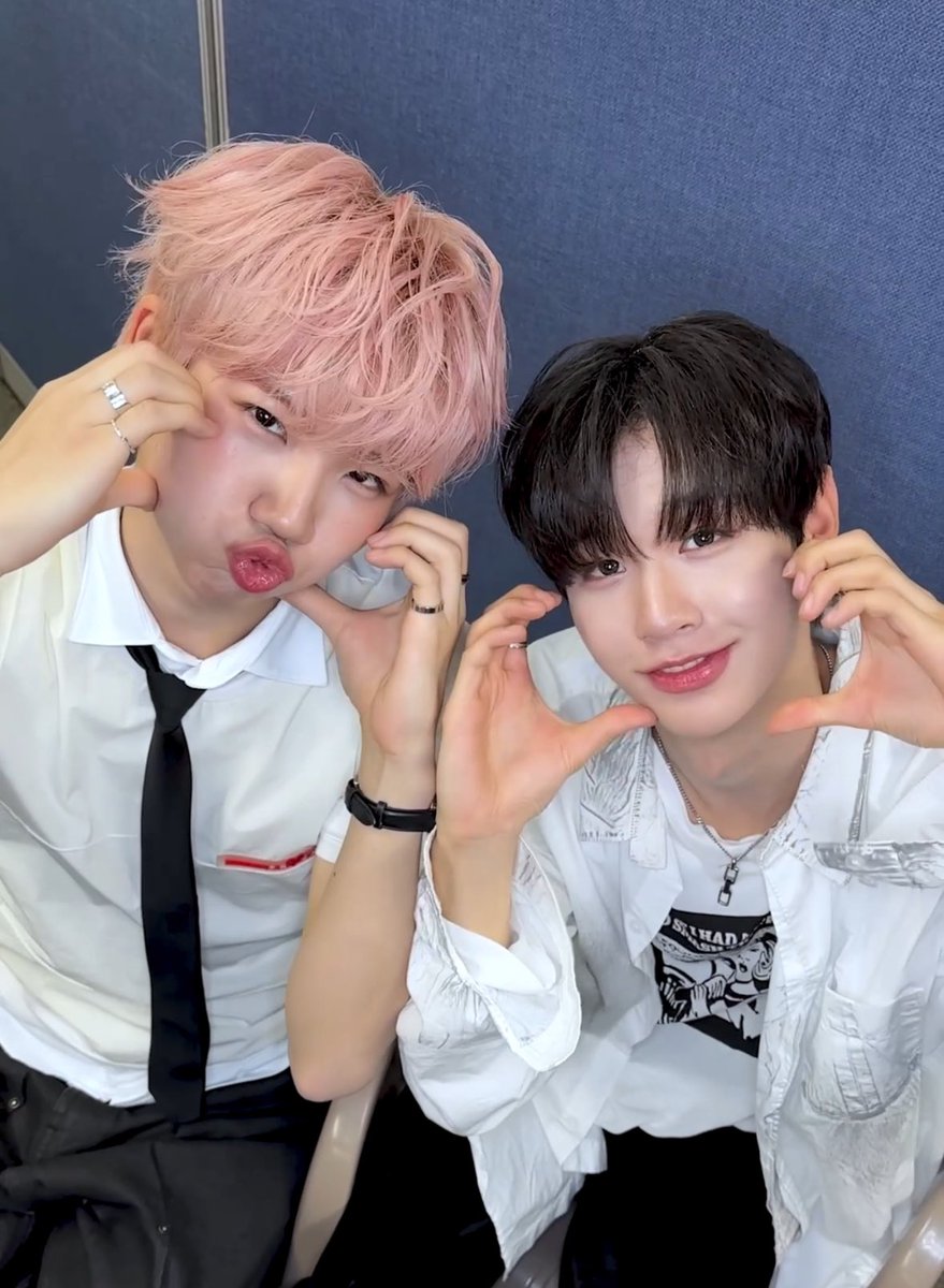 otoingd's tweet photo. 으하하하하 https://t.co/GkTWYYSWWZ