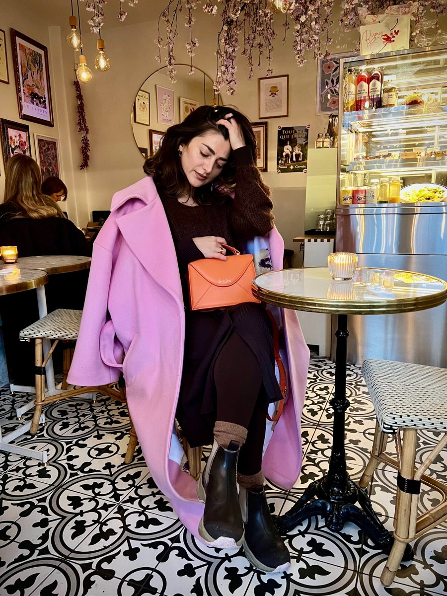 Helenanelson16's tweet image. Discover luxury handbags by Lae &amp;amp; Jules—where elegance meets craftsmanship. Explore our handcrafted collection designed to elevate your style. Visit Now: laexjules.com

#LuxuryHandbags #LaeAndJules #HandcraftedStyle #ElegantAccessories #TimelessFashion