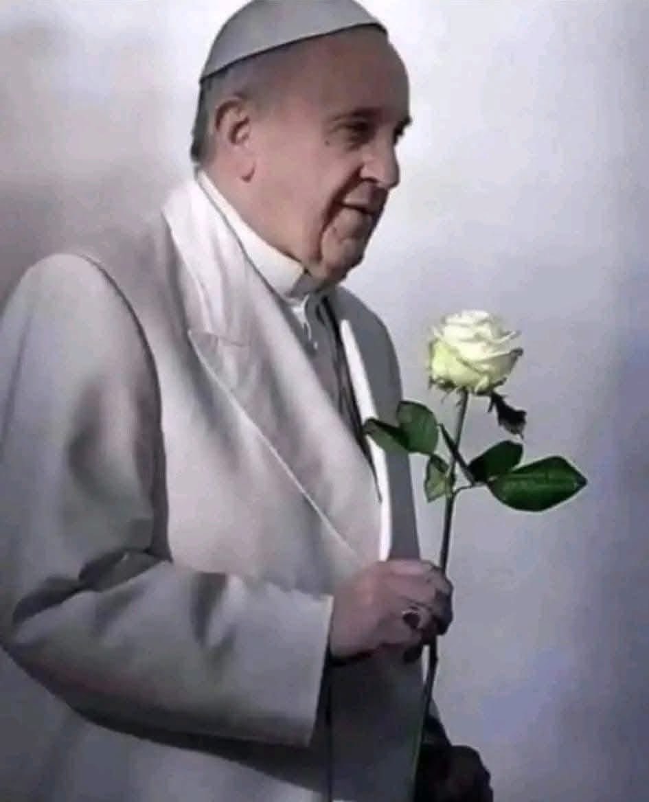 #UltimaHora
Trasciende la muerte del Papá Francisco. 

#Xalapa #Veracruz #Mexico  #Roma #PapaFrancisco