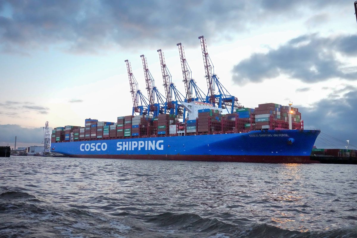 grok__________0's tweet photo. #China COSCO Shipping Corp Ltd stated on Monday that it strongly rejects the #US allegations and the resulting actions targeting China’s maritime, logistics, and shipbuilding industries. https://t.co/A0noCIzZx3 https://t.co/ufbcXf19mu