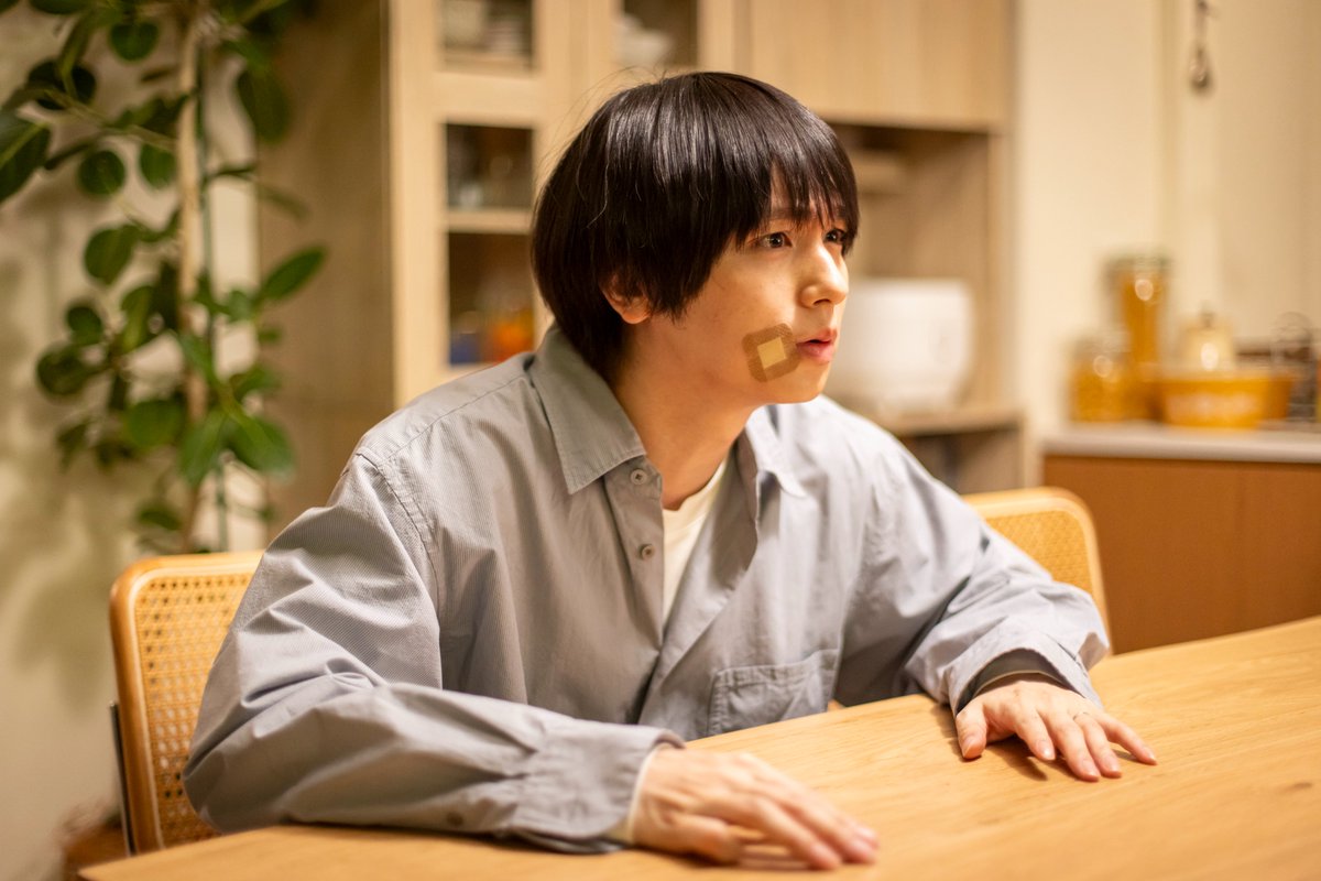 oricon's tweet photo. 【📺今夜23時】『パラレル夫婦』第4話

伊野尾慧“幹太”＆伊原六花"なつめ"夫婦の事故死の真相は怨恨❓怪しい人物の影が2人にせまる…
https://t.co/4TtMUsxZzm

#パラレル夫婦 #HeySayJUMP https://t.co/fC0wcYDUSM