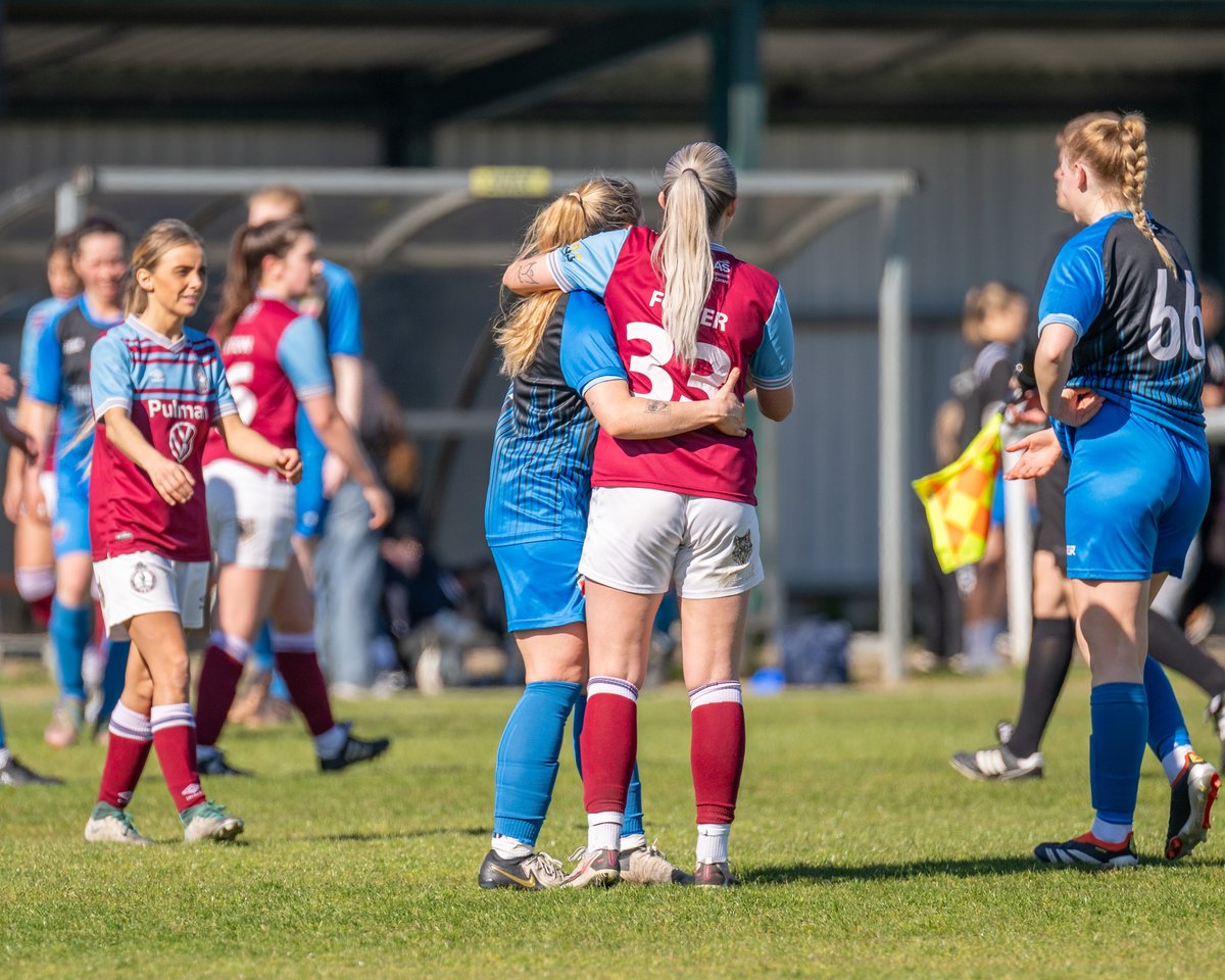 View the photo gallery from yesterday's game, with thanks to <a href="/ideventphoto/">ID Event Photography</a>! 📸⚽️

🔗 flickr.com/photos/southsh…

#SSFC #AlwaysReady