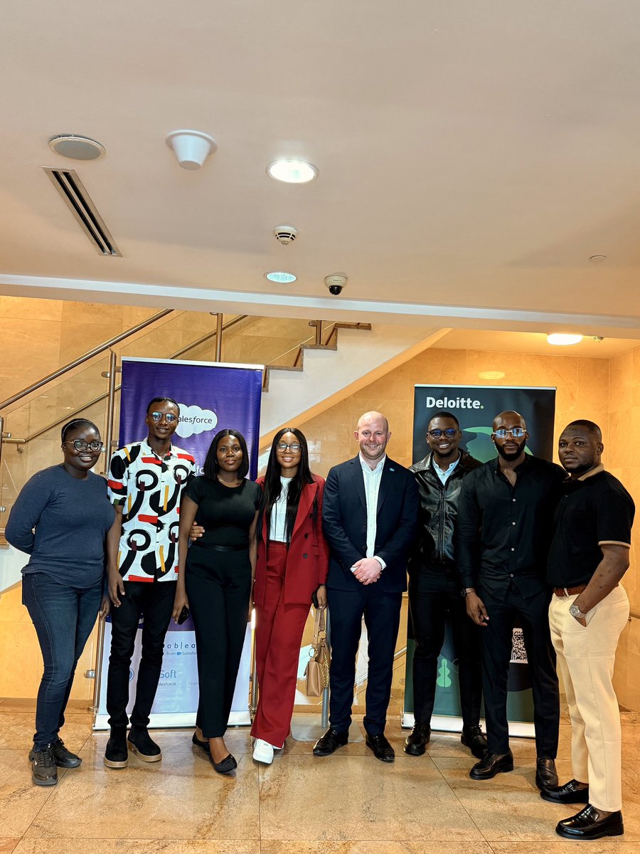 Maureen Okonkwo (@dat_tableau_gal) on Twitter photo Grateful for the opportunity to represent the <a href="/LagosTUG/">Lagos Tableau User Group</a> at the recent Salesforce event in Nigeria! 🇳🇬
Huge thanks to Ed Hunter, Account Executive for Tableau Africa, for inviting us to share the power of Tableau with an incredible audience of Nigerian companies. Grateful for the opportunity to represent the <a href="/LagosTUG/">Lagos Tableau User Group</a> at the recent Salesforce event in Nigeria! 🇳🇬
Huge thanks to Ed Hunter, Account Executive for Tableau Africa, for inviting us to share the power of Tableau with an incredible audience of Nigerian companies.