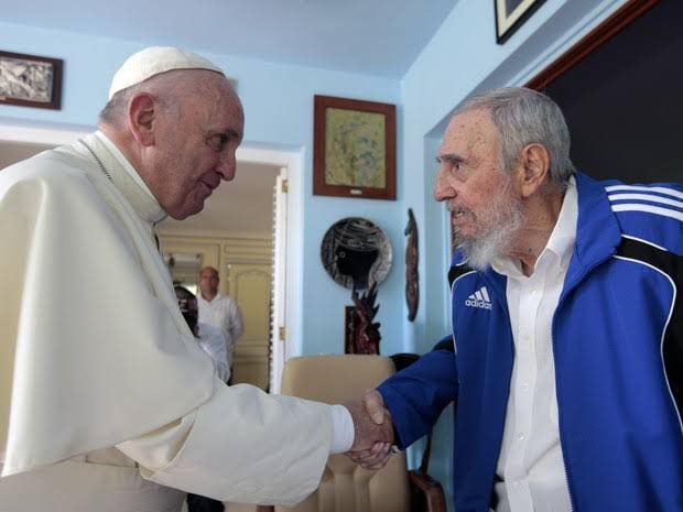 Dois gigantes, dois Quixotes que permanecerão sempre jovens na memória dos que lutam por uma vida melhor para a humanidade!