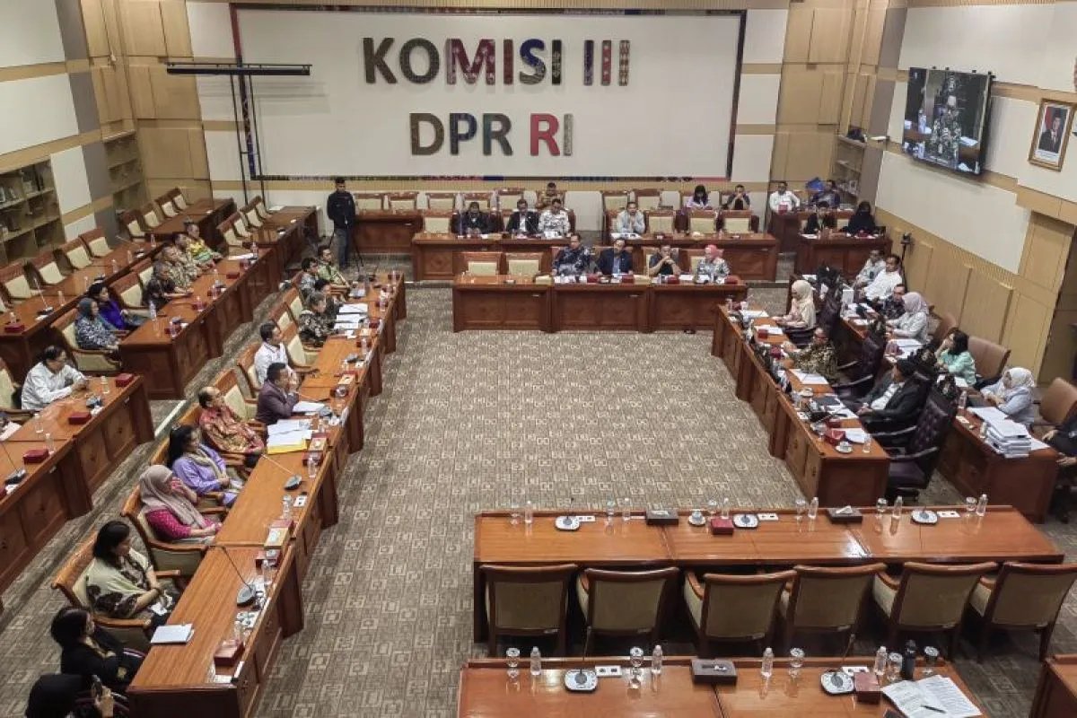 Ini Alasan Kuasa Hukum Eks Pemain Sirkus OCI Surati Taman Safari

Kuasa hukum mantan pemain sirkus kelompok Oriental Circus Indonesia  (OCI) Heppy Sebayang menjelaskan alasan pihaknya menyurati keluarga  besar pendiri Taman Safari Indonesia.

Dia menyebut hal itu  lantaran