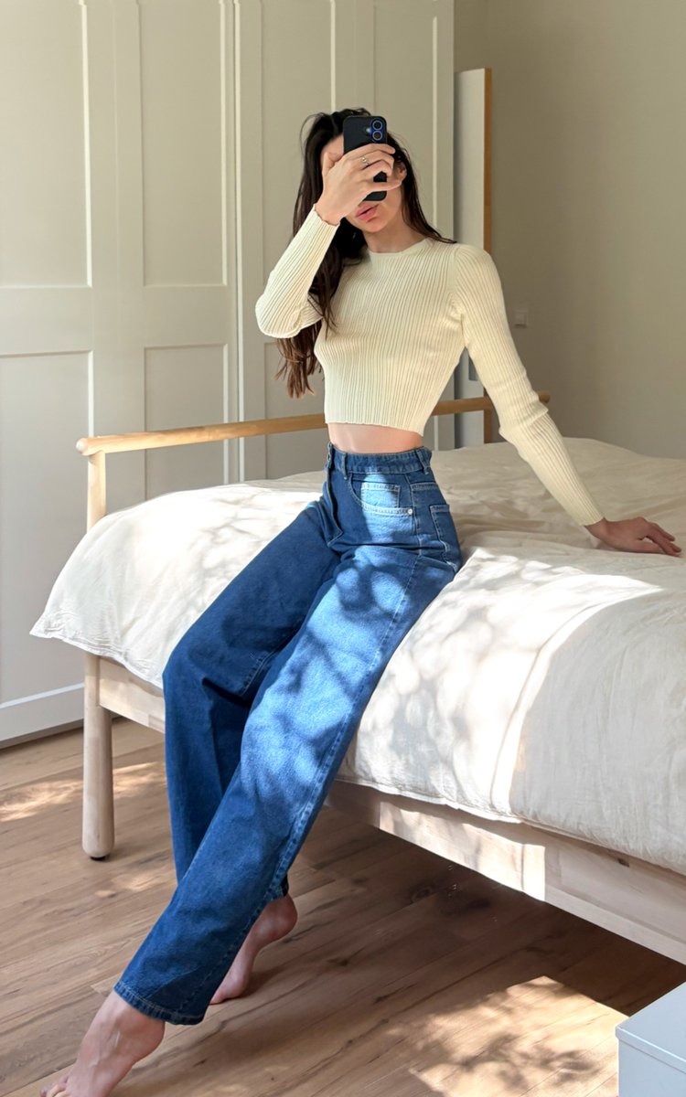 date_levine's tweet photo. Blue Jean https://t.co/6ZE4N4mInG