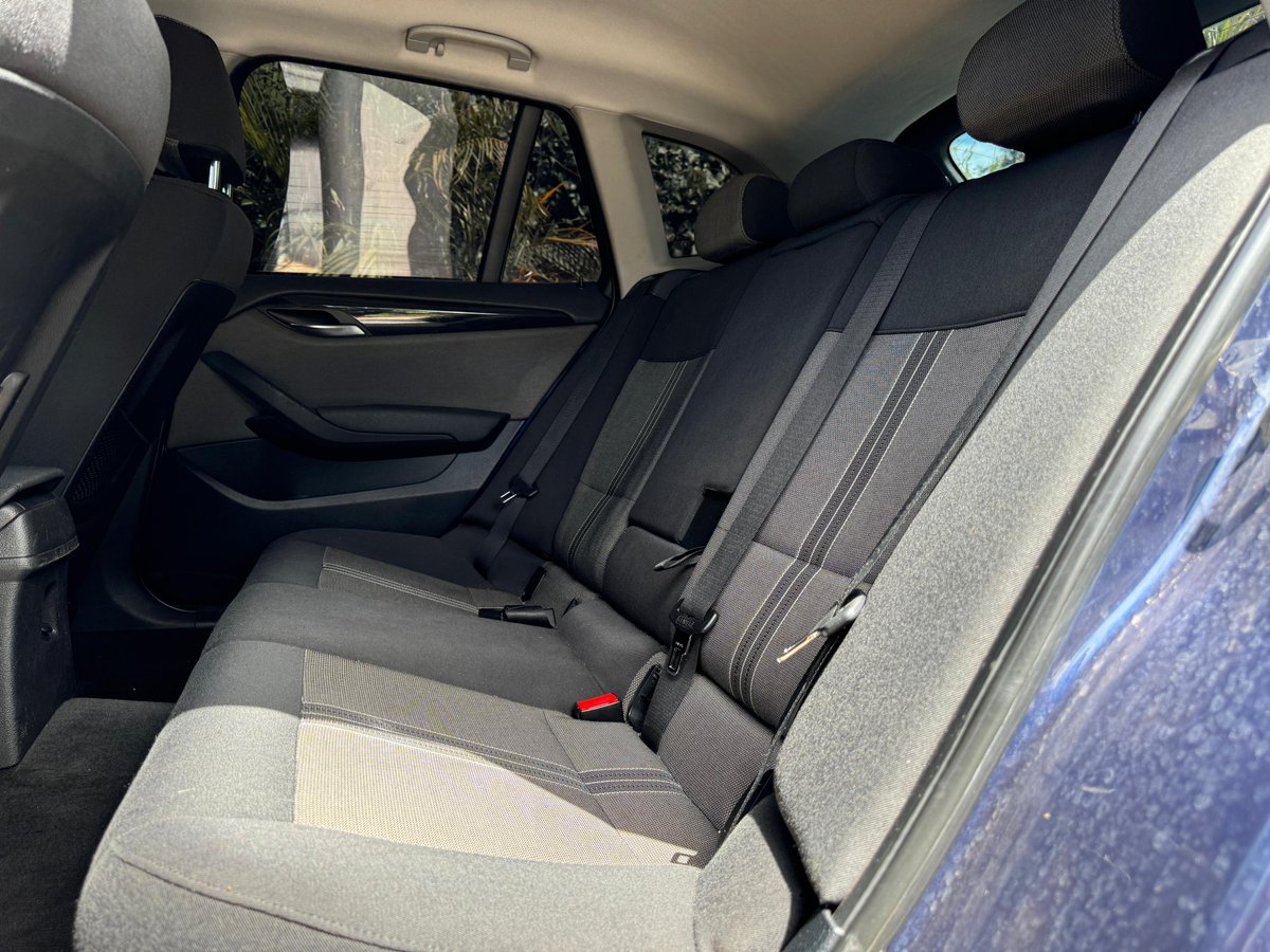 MagdalineMikel2's tweet photo. 🔥2010 BMW X1 
🔥2000cc Petrol NA
🔥Automatic 
🔥0- Mechanical Issues 
🔥Clean Interior 
🔥Original paint 
🔥Lady Owned 

Going for 1,350,000. Slightly negotiable.

For more information, Reach out to us on 0114684600.

#BMW #bmwforsale #business https://t.co/LrVy7JTWQ0