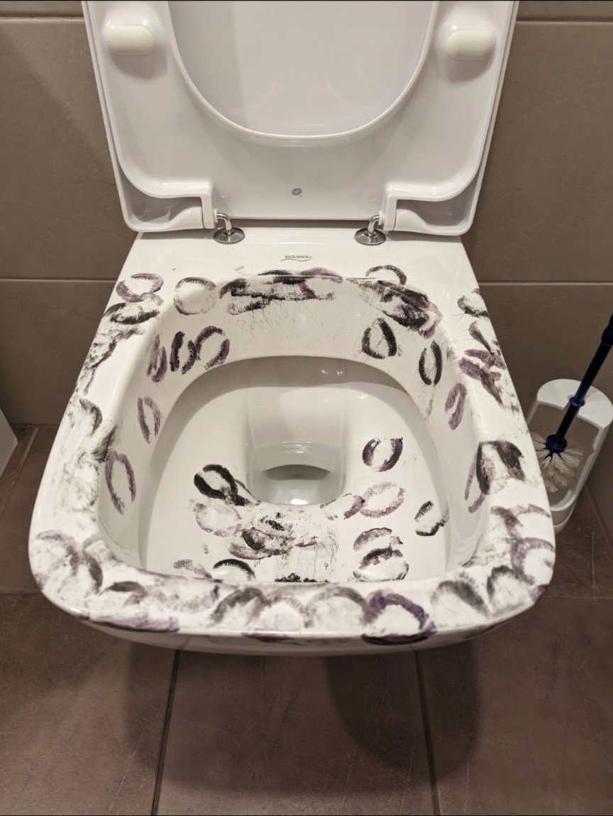 Itw4rd1's tweet photo. Vanessa asked for a raise, and surprisingly, she got it!

Now she is in charge of cleaning every single toilet in the office right after they're used. No tools or cleaning products were provided since "her tongue and lips already work great as toilet paper and filth sponges"💢 https://t.co/0yHfqZakb8