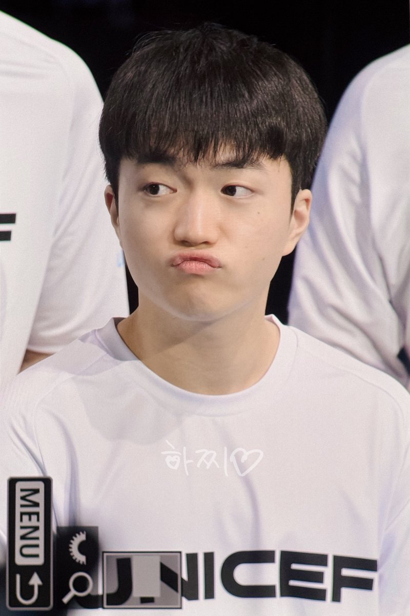 250421 | LCK 유니세프 생명을 구하는 하루

🐶🩵

#케리아 #Keria #T1 <a href="/T1Keria/">류민석 Keria</a>
