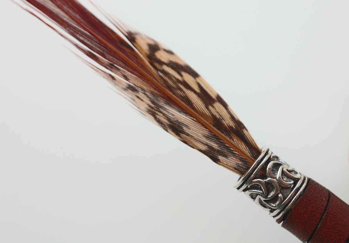 プレゼント企画
 画像の装飾ペンを抽選で1名様にプレゼント。
ペン先はニッコーNサジ。ペンレストは含まず。

応募方法　フォロー&amp;リポスト 
応募期間　４月２７日（日）午後９時まで

転売不可・配送先住所必要・受取ポストお願いします
不適切判断したアカウントは除外します（懸賞アカはOK)