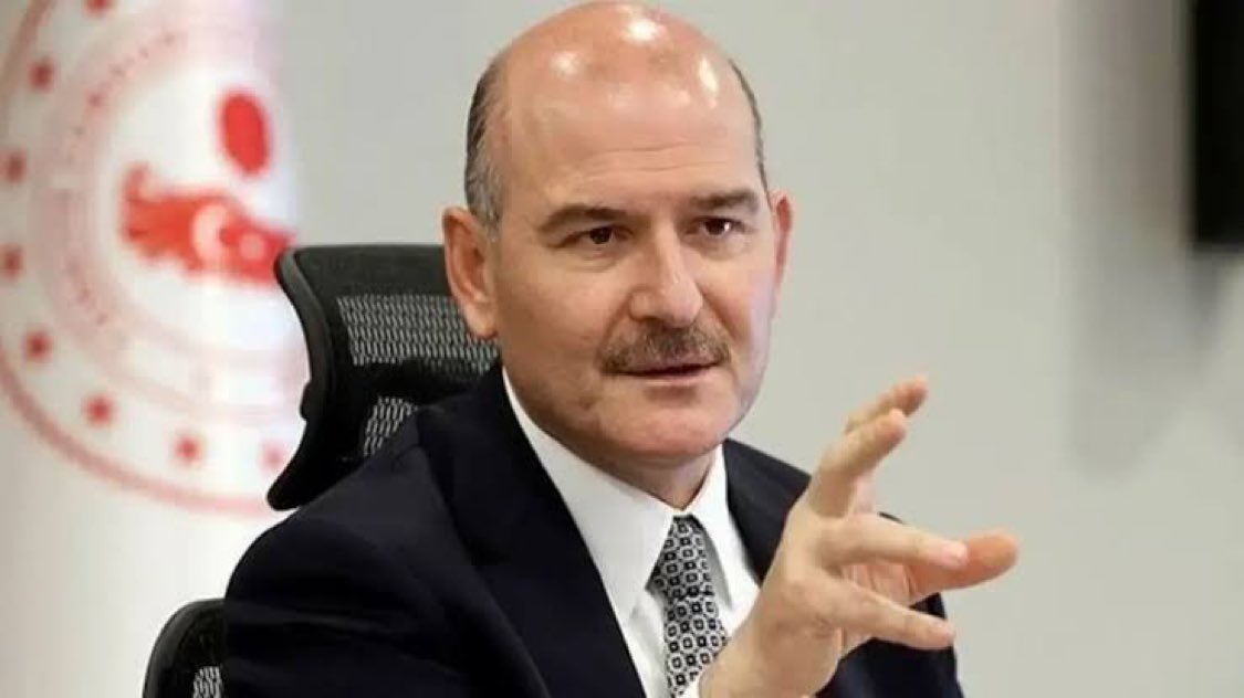 🔴 Firari Fetöcülerin ortaya attığı Özgür Özel'in dillendirdigi Kıbrıs iftiraları Hakkında, İçişleri eski bakanı Süleyman Soylu bakanımızdan açıklama:

📍Namussuzlara Duyurulur:

Bu ülkede, devletine ve milletine şerefle hizmet etmiş; görev süresi boyunca terörle, uyuşturucuyla,