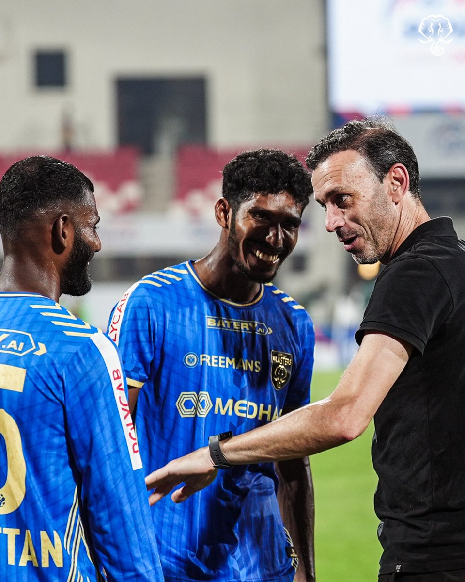 KeralaBlasters's tweet image. A new chapter begins… with a win 👏

#KalingaSuperCup #KBFC #KeralaBlasters #YennumYellow