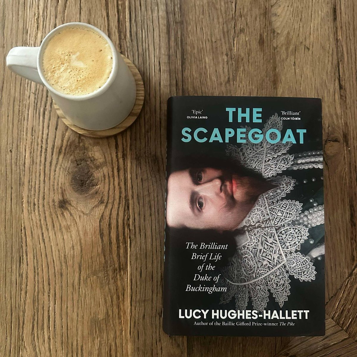 FelixstoweBookFest (@felixstowebook) on Twitter photo #BookOfTheWeek 📖
The Scapegoat by <a href="/LucyHH/">Lucy Hughes-Hallett</a> tells the dramatic rise and fall of George Villiers, Duke of Buckingham — royal favourite, scandal magnet, and style icon of the 1600s.
See Lucy at this year's #FelixstoweBookFestival!
🎟️👉 felixstowebookfestival.co.uk/events/lucy-hu…
#Books #BookOfTheWeek 📖
The Scapegoat by <a href="/LucyHH/">Lucy Hughes-Hallett</a> tells the dramatic rise and fall of George Villiers, Duke of Buckingham — royal favourite, scandal magnet, and style icon of the 1600s.
See Lucy at this year's #FelixstoweBookFestival!
🎟️👉 felixstowebookfestival.co.uk/events/lucy-hu…
#Books