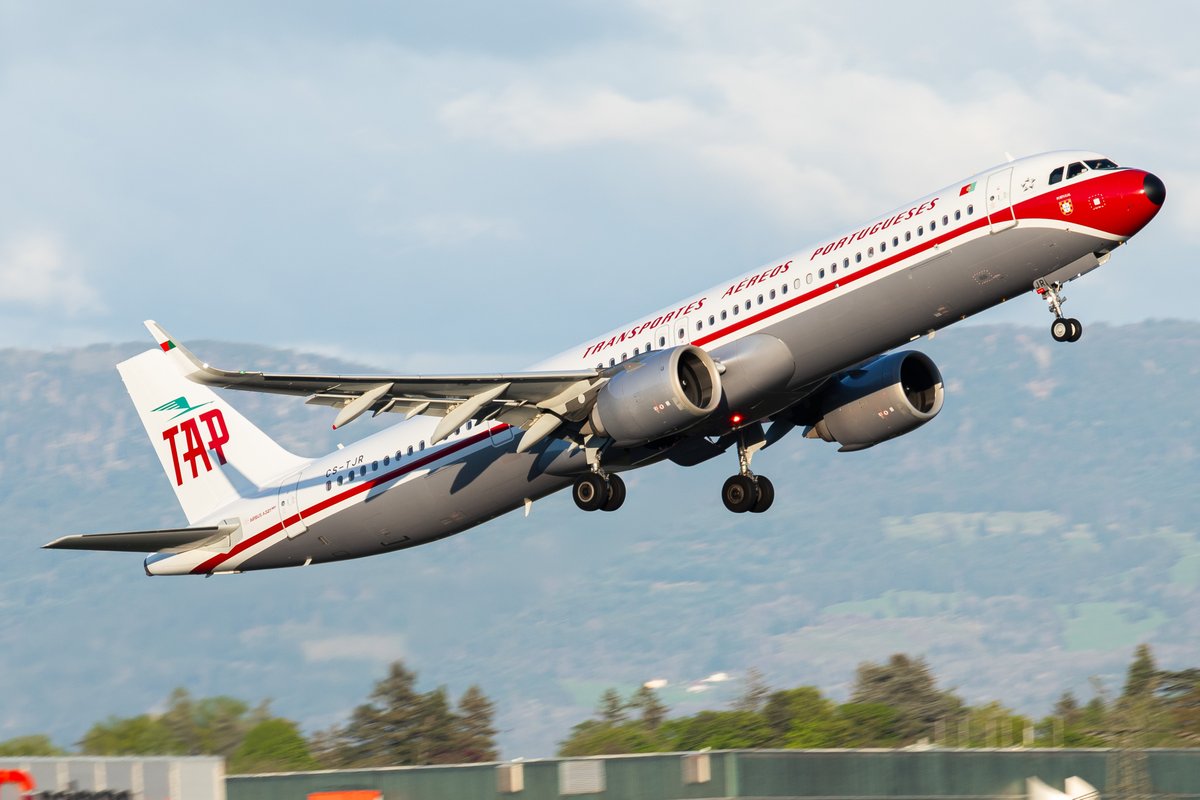 🇨🇭GVA (20.04.2025)
🇵🇹CS-TJR
c/n: 10105