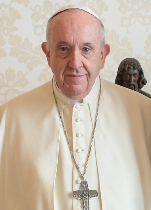 beltrandelrio's tweet photo. Un funeral papal ha sido hasta ahora un acto muy complejo, pero el Papa Francisco aprobó en noviembre pasado los planes para simplificar todo el procedimiento.

Les cuento los detalles a continuación👇 https://t.co/8xDd3FBWBT
