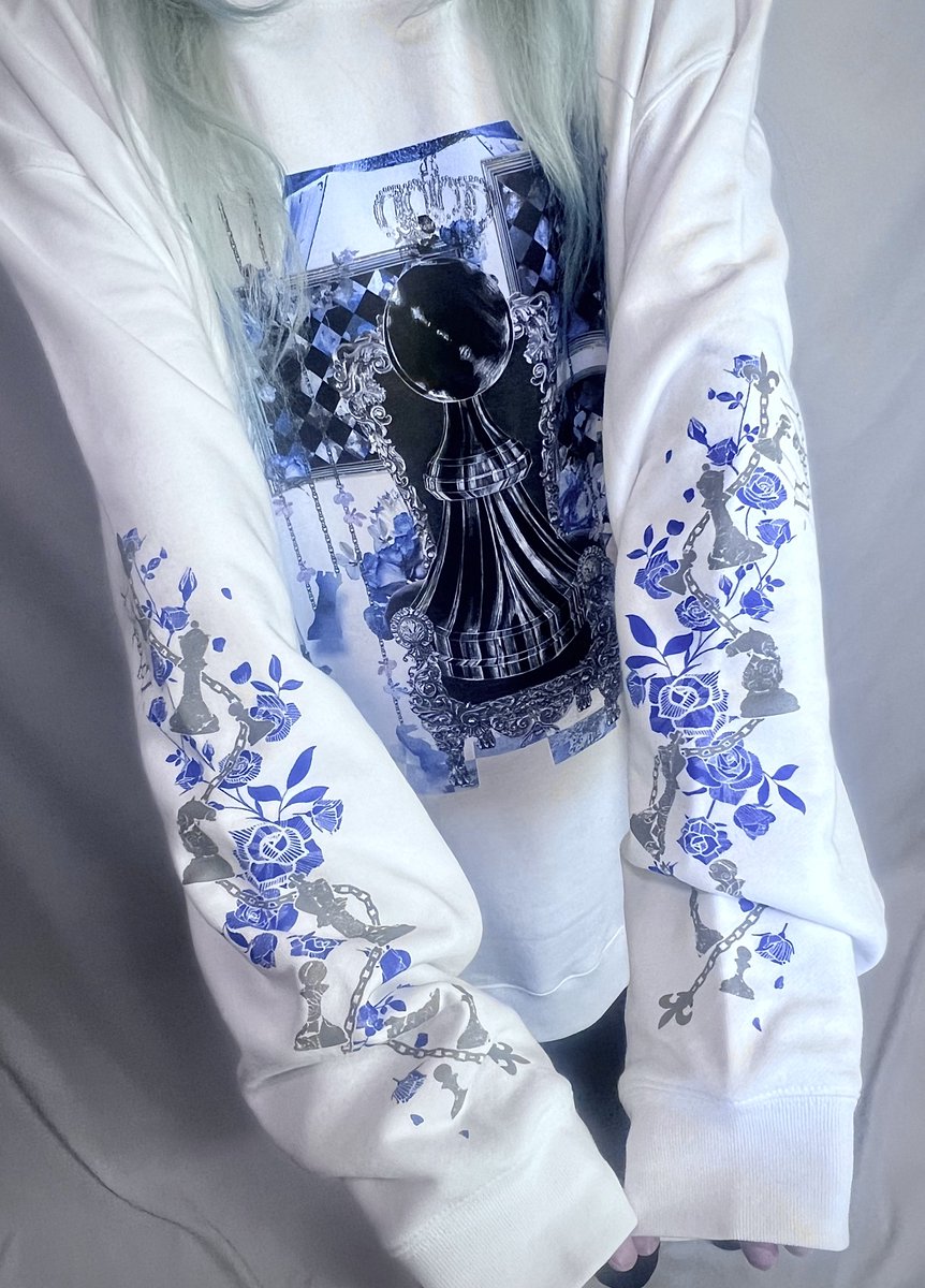 HadeRick__'s tweet photo. 新作 オーバーサイズスウェット
【虚栄心】の腕と細部の写真です🥀

白Ｖｅｒ． https://t.co/Fg7Gu65q0l