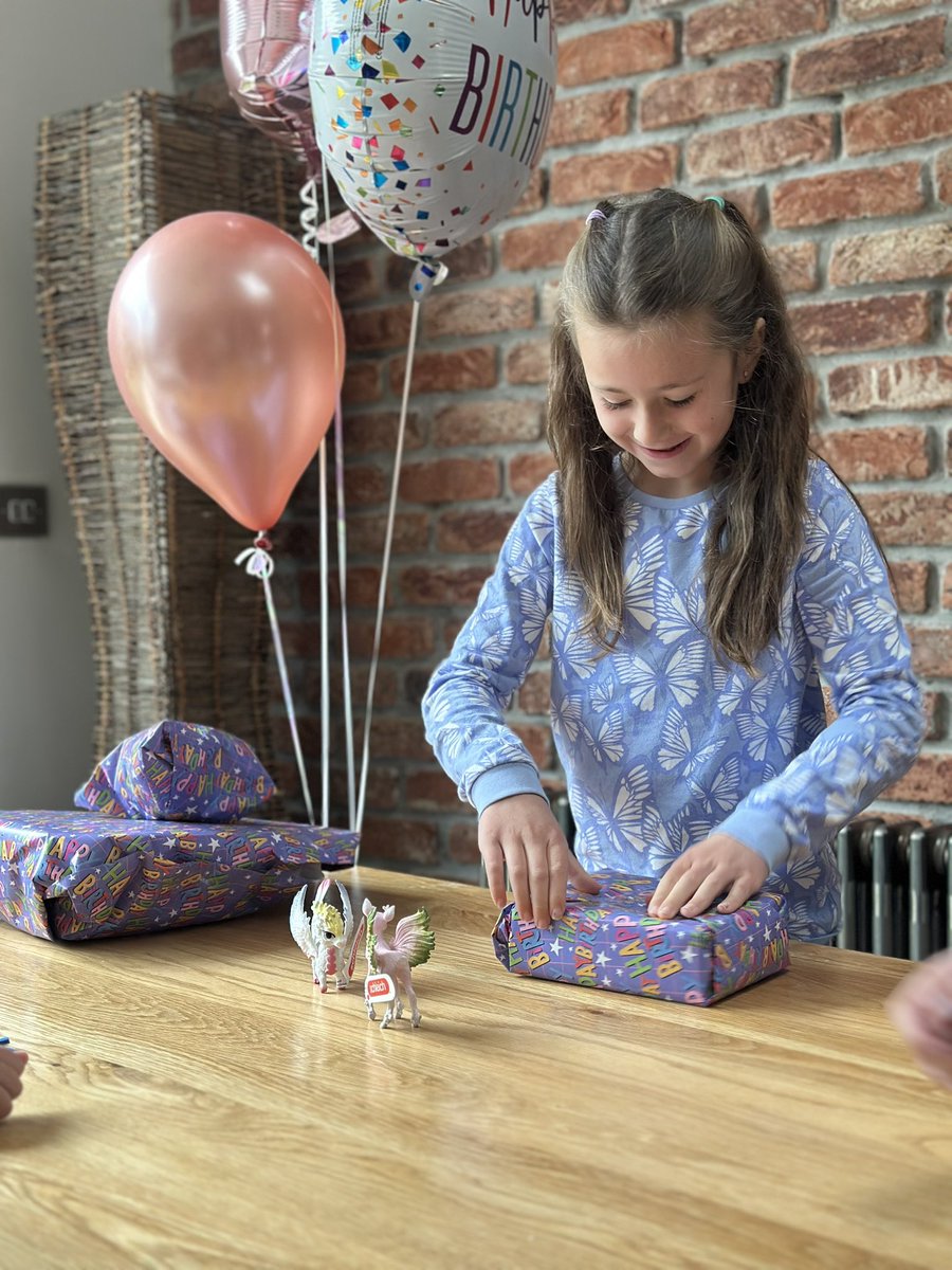 Gregory Owens tweet media