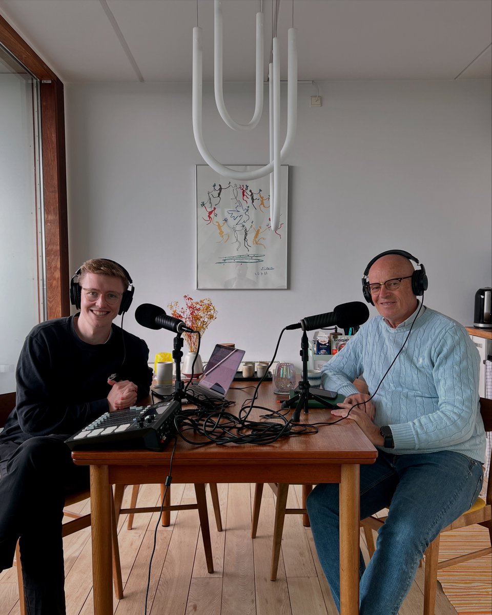 Anders Mielke (@andersmielke) on Twitter photo Dagen derpĂ„ â og hvilken dag det var. Mattias Skjelmose tog en gigantisk skalp i Amstel Gold Race, og derfor er dagens etape af <a href="/forhjulslir/">Forhjulslir</a> selvfĂžlgelig optaget pĂ„ Amager i en lille hyldest til den 24-Ă„rige amagerkaner.
Ude nu i din pod app - med <a href="/PernaBianca/">Per Bausager</a> & Kim Andersen Dagen derpĂ„ â og hvilken dag det var. Mattias Skjelmose tog en gigantisk skalp i Amstel Gold Race, og derfor er dagens etape af <a href="/forhjulslir/">Forhjulslir</a> selvfĂžlgelig optaget pĂ„ Amager i en lille hyldest til den 24-Ă„rige amagerkaner.
Ude nu i din pod app - med <a href="/PernaBianca/">Per Bausager</a> & Kim Andersen