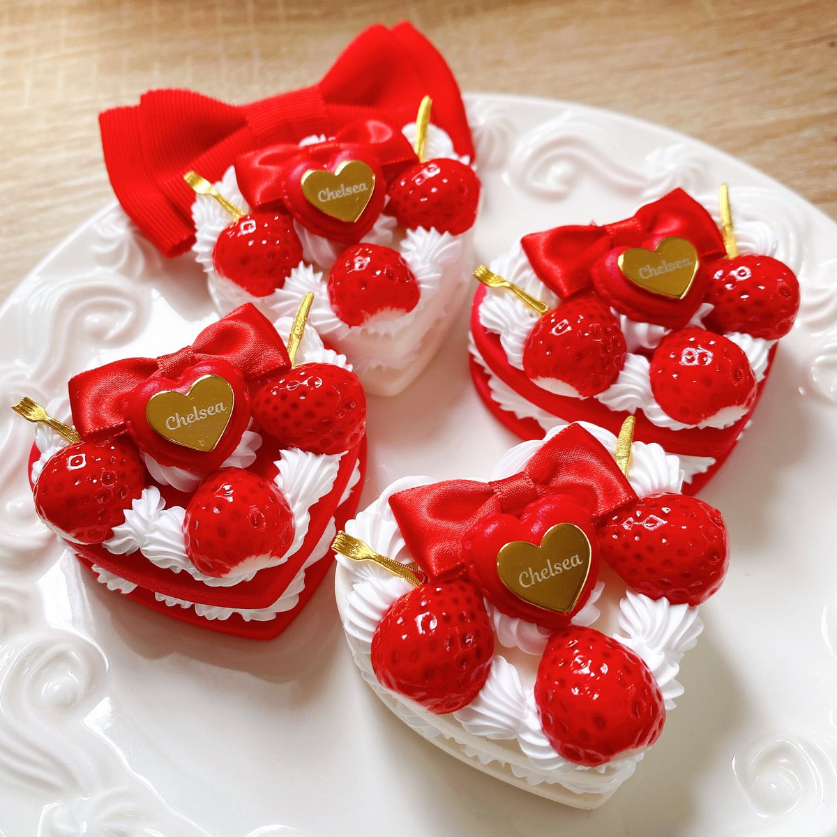 新品未使用】 いちごケーキショルダーバッグ チェルシィ ハンドメイド