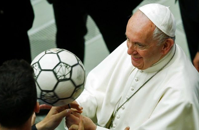 La Asociación Española de la Prensa Deportiva expresa sus condolencias por el fallecimiento del Papa Francisco, siempre muy vinculado al deporte. Descanse en paz.