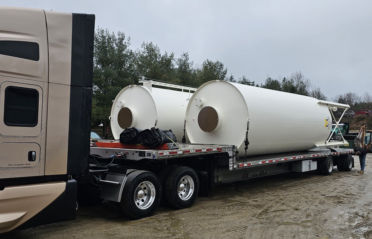 What's Going on at The Plant? Northern Design (Loudon, NH) takes delivery of two new Silos from Voeller Mixers. Why do they need new silos?  Come to the APA Workshop next month to find out! bit.ly/SprWorkshop #architectural #precast #concrete