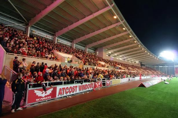 Wouldn’t it be marvellous to
Fill the Parc for the game v Leinster ?
Most people don’t give us a chance ,
But didn’t they say the same when we played the Bulls ?
#Credu #Believe #Ynypac