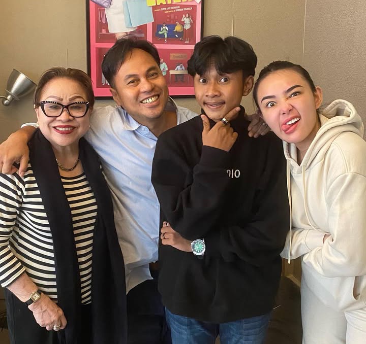 Bismillahirrahmanirrahim lancar semuanya sayang <a href="/amandamanopo/">AmandaGabriellaM.L</a> 💜
Teruslah berkarya dengan bahagia, dan jangan lelah berhati baik, masih banyak yang support kamu 🤍

MasyaAllah tabarakallah