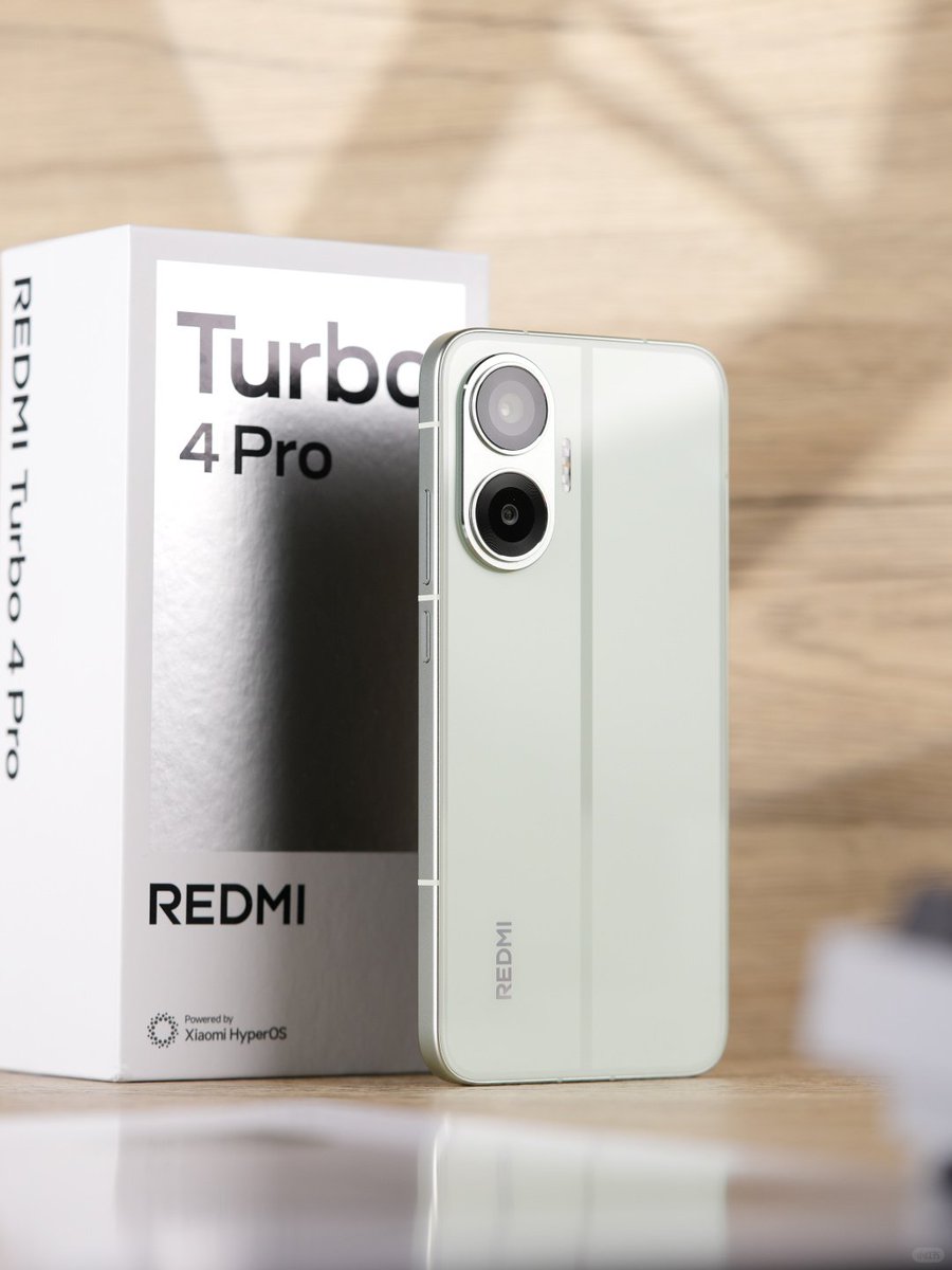GreatTopics8's tweet photo. Redmi Turbo 4 Pro 

#Redmi #RedmiTurbo4Pro #POCOF7 https://t.co/1bPXKJ20XF