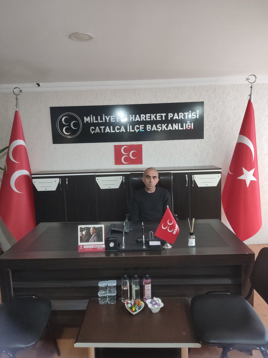 Milliyetçi Hareket Partisi Çatalca İlçe Başkanlığımızda bugünkü nöbetçimiz, ilçe yönetim kurulu üyemiz Sn. Turgay ileri. Soru, görüş ve önerileriniz için ilçe başkanlığımıza bekleriz.
<a href="/_MHPistanbul_/">MHP İstanbul</a> 
<a href="/sertel_selim/">Sertel Selim</a> 
<a href="/YasarKaba17/">Yasar Kaba</a> 
<a href="/AhmetAliAYDIN1/">Ahmet Ali AYDIN</a>
