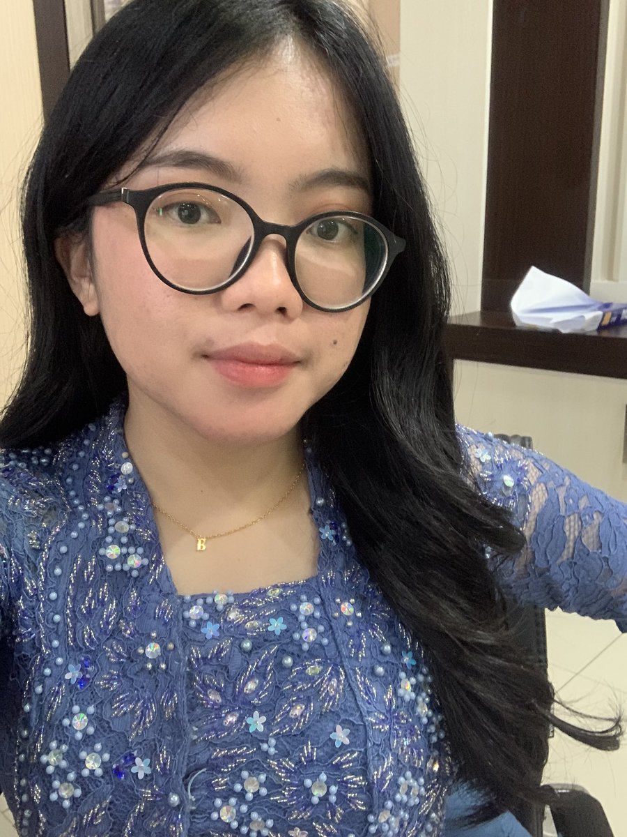 belaaaabel2's tweet photo. Selamat Hari Kartini untuk semua perempuan Indonesia. 
Kalian hebat ❤️ https://t.co/yf64TvnhUW
