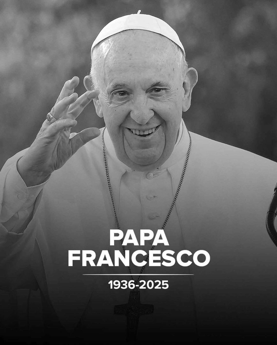 MM_NaplesRBLX's tweet photo. La Marina Militare di Napoli esprime profondo cordoglio per la scomparsa del Santo Padre. In un momento di grande dolore per la Chiesa e per l’intera comunità internazionale, ci uniamo al lutto con rispetto e silenziosa vicinanza. Il suo esempio resterà guida e memoria. https://t.co/sXWBtcWuRG