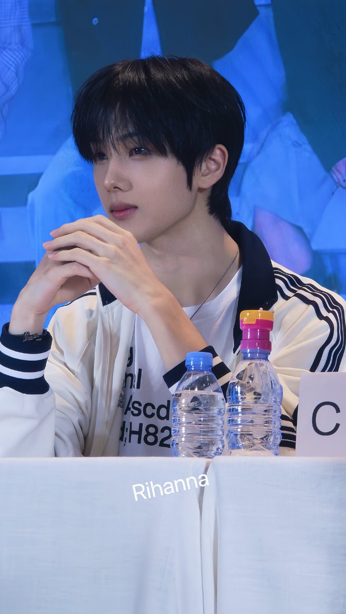 학생 지금 미모가 말이안돼