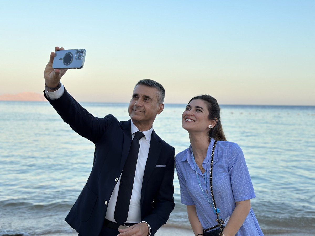 TSchwarzbard's tweet image. TL;DR: After 8 unforgettable years, I’m saying goodbye to the Israel MFA and beginning a new chapter.
Eight years ago, I started my dream job at the Israel Ministry of Foreign Affairs, joining the team responsible for shaping Israel’s digital presence across the globe.…