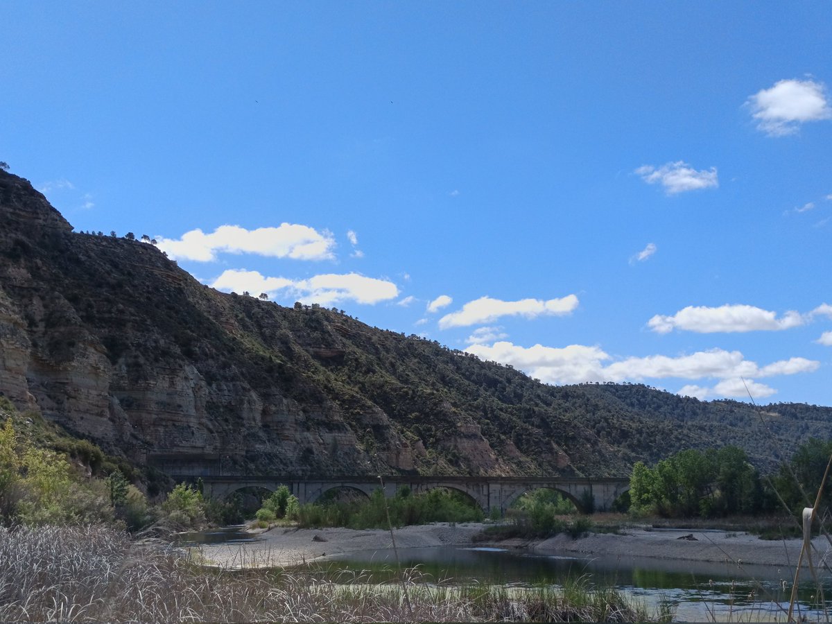 Línea 210 <a href="/Adif_es/">Adif</a> 
Miraflores - Tarragona (Río Matarraña, Nonaspe)