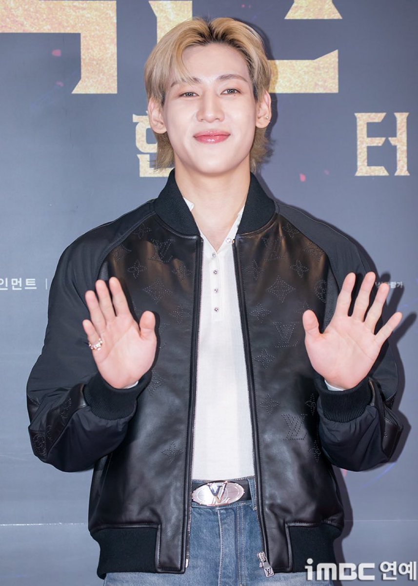 ล่ำบึ๊ก มากกกกก นี่เธอกะจะเผาทีมแม่ทิ้งมั้ย