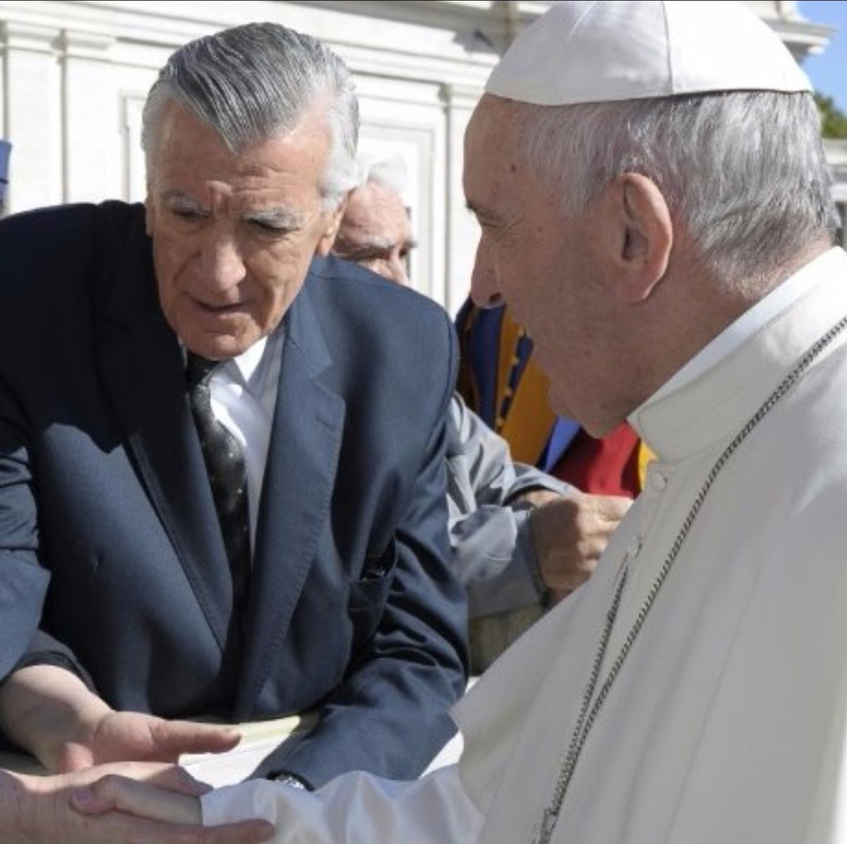 Descansa en paz Padre Jorge.
#PapaFrancesco