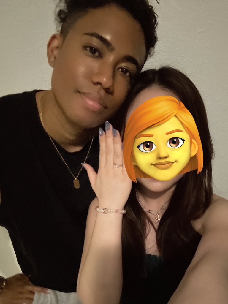 Dream7920A's tweet photo. プロポーズ大成功💍 https://t.co/PmItRkJfgs