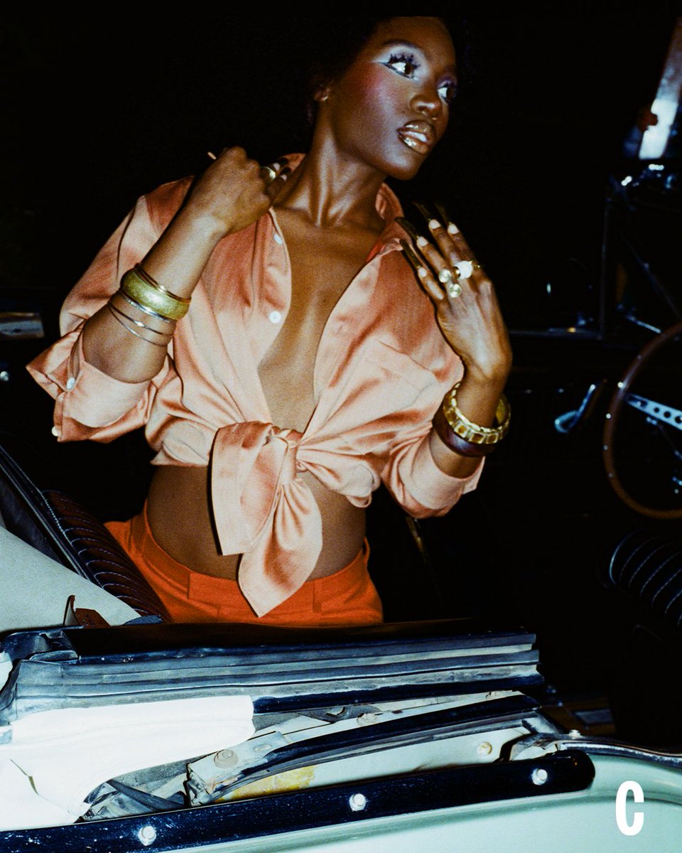 corinne ☆ tweet media