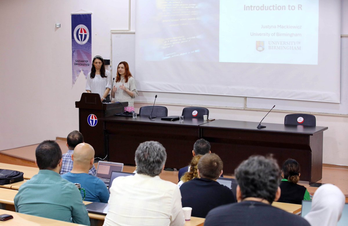 gaziantepUniv's tweet photo. Üniversitemiz Gaziantep Eğitim Fakültesi Yabancı Diller Eğitimi Bölümü İngiliz Dili Eğitimi Anabilim Dalı tarafından düzenlenen “R Programına Giriş” çalıştayı gerçekleştirildi.

🔗https://t.co/dhnlUHytuZ

#ParlayanYıldız💫 #GaziantepÜniversitesi https://t.co/KMN4jP5JHu