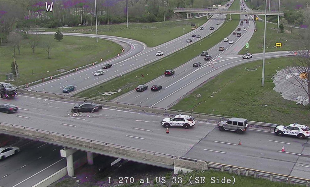 Crash - 270 SB at 33. 33 WB ramp to 270 SB is CLOSED <a href="/wsyx6/">WSYX ABC 6</a> <a href="/fox28columbus/">FOX 28 Columbus</a> #GDCTeamTraffic