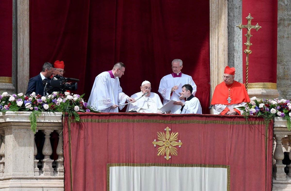 Universidad Católica (@ucatolica) on Twitter photo Con dolor, gratitud y esperanza, <a href="/ucatolica/">Universidad Católica</a> se une al sentir de la Iglesia Universal por la muerte del Papa Francisco. Les invitamos a unirse a la misa por el eterno descanso del Papa hoy a las 12:30hrs. en la Catedral Metropolitana. uc.cl/noticias/comun… Con dolor, gratitud y esperanza, <a href="/ucatolica/">Universidad Católica</a> se une al sentir de la Iglesia Universal por la muerte del Papa Francisco. Les invitamos a unirse a la misa por el eterno descanso del Papa hoy a las 12:30hrs. en la Catedral Metropolitana. uc.cl/noticias/comun…