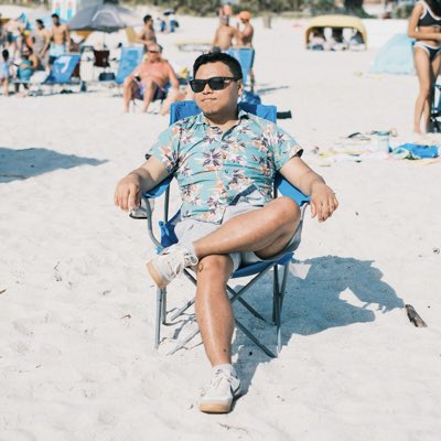 AlexJosephVD's tweet photo. Certified beach bum 🏝️☀️ #NewProfilePic https://t.co/mWWAgFVn6j