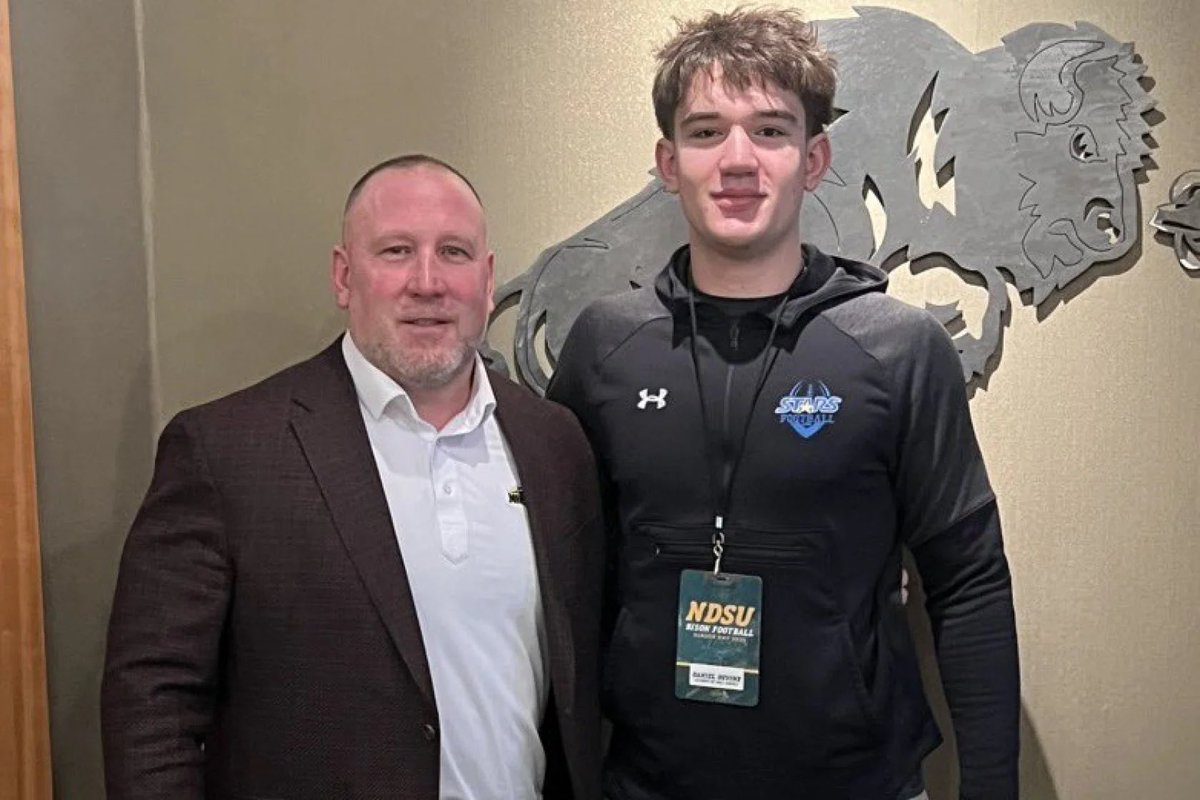 Dom Izzo (@domizzowday) on Twitter photo #NDSU football news is cooking right now.
Bison added a high-profile recruit out of the Twin Cities last night in <a href="/AHA_Football/">Holy Angels Football</a> standout <a href="/danieldevine_7/">Daniel Devine</a>. Had four offers, including #SDSU.
inforum.com/sports/bison-m… #NDSU football news is cooking right now.
Bison added a high-profile recruit out of the Twin Cities last night in <a href="/AHA_Football/">Holy Angels Football</a> standout <a href="/danieldevine_7/">Daniel Devine</a>. Had four offers, including #SDSU.
inforum.com/sports/bison-m…