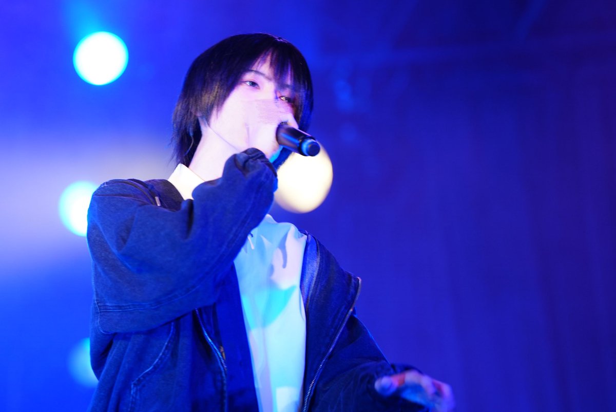 xearium's tweet photo. 絶対また会おうな🪶 https://t.co/n46QubHm55