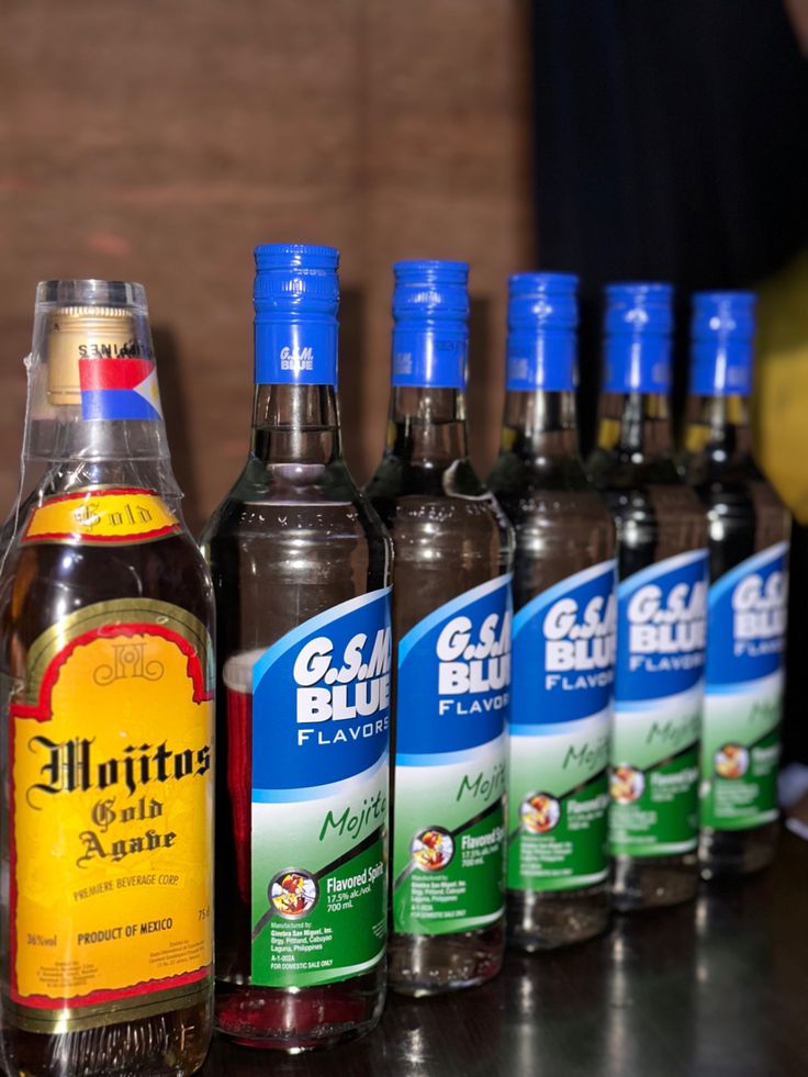 BRGY_143's tweet photo. ͏͏͏͏͏͏     

Drink responsibly, mga anak. At para sa mga bata, Yakult muna para sainyo :)

͏͏͏͏͏͏ https://t.co/P34cTzwzXU