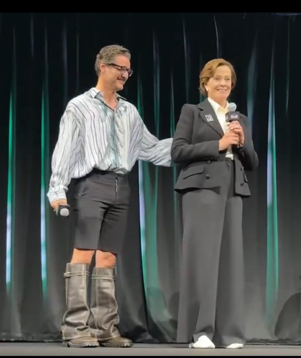 BitsofTimeMedia's tweet image. Our Level 1 characters in the Elder Scrolls Oblivion Remastered later today equipping some boots we just looted.