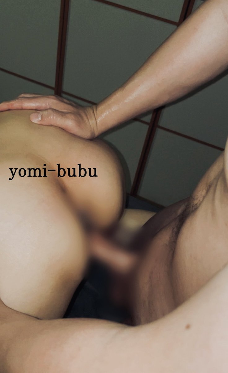 좋은부부와 인연이되어 키즈펜션도 즐겁게다녀오고 , 쌓여있던 피로도 풀겸 연락만 하고지내던 초대를 불러봅니다😍😍
편안하게 마사지 받고 새로운 자지 맛보며 주말 마무리 !!